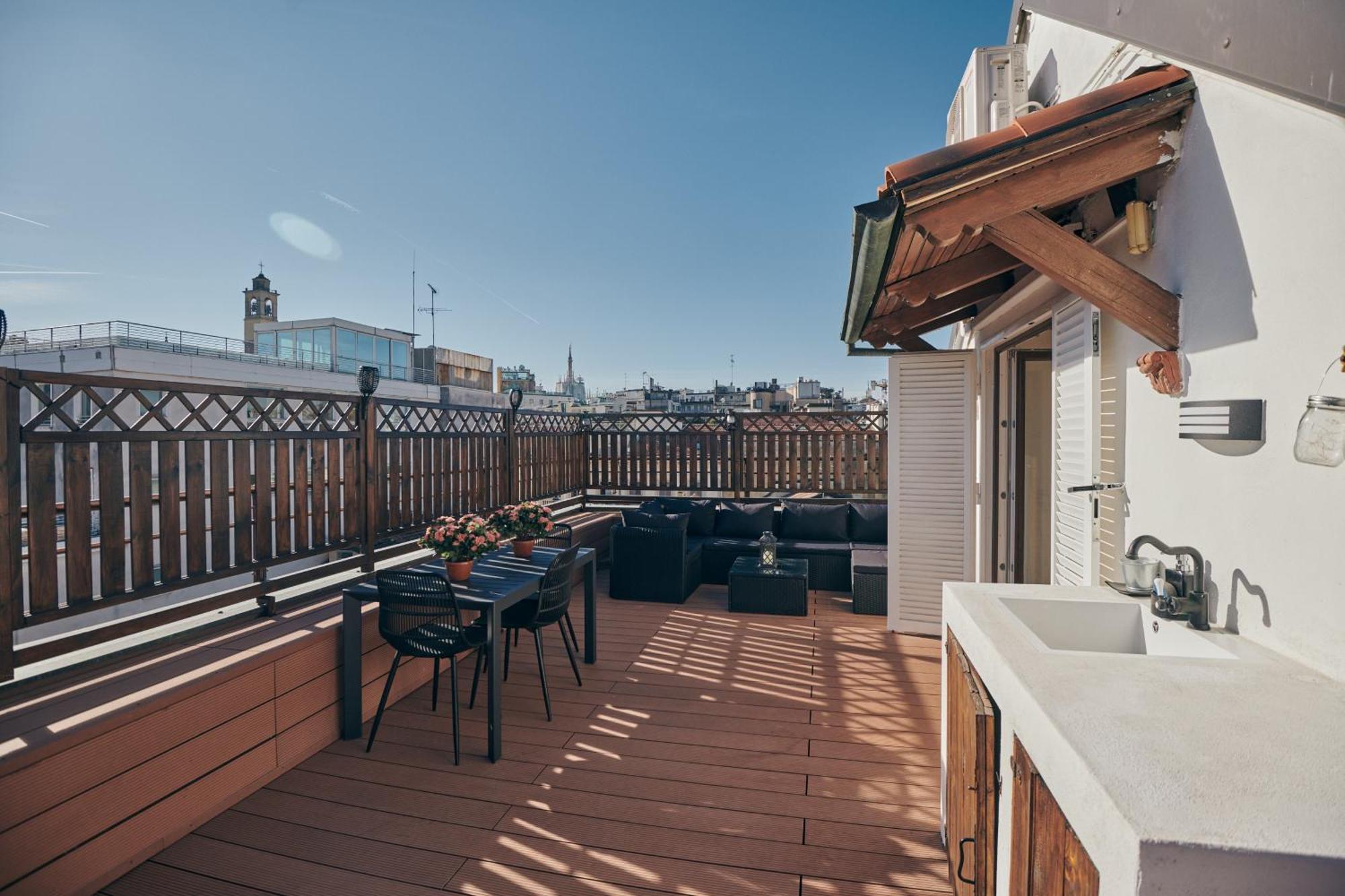 Sant'Andrea Penthouse By Montenapoleone Living Milan Bagian luar foto